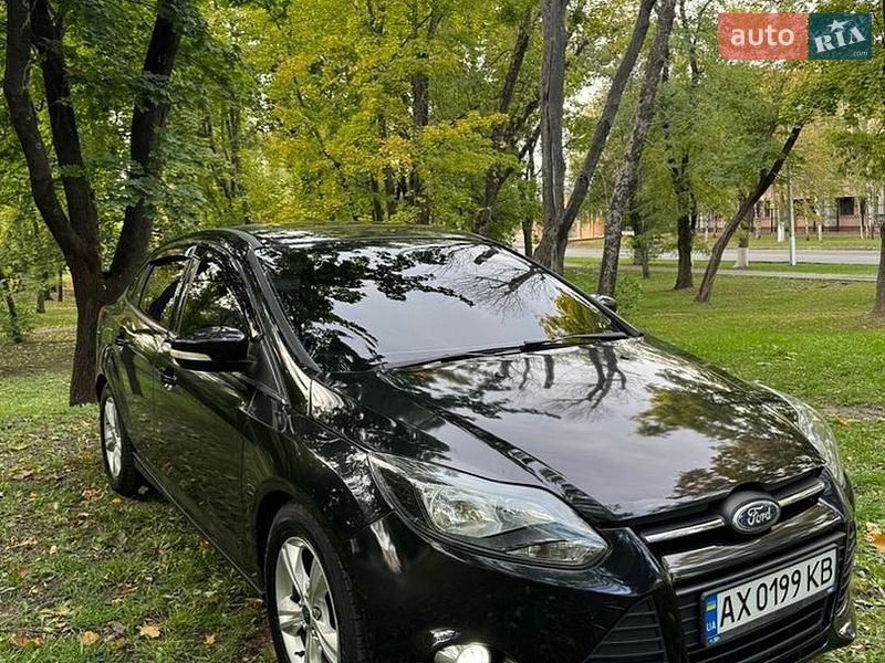 Седан Ford Focus 2014 в Харькове фото 2 Седан Ford Focus 2014 в Харькове