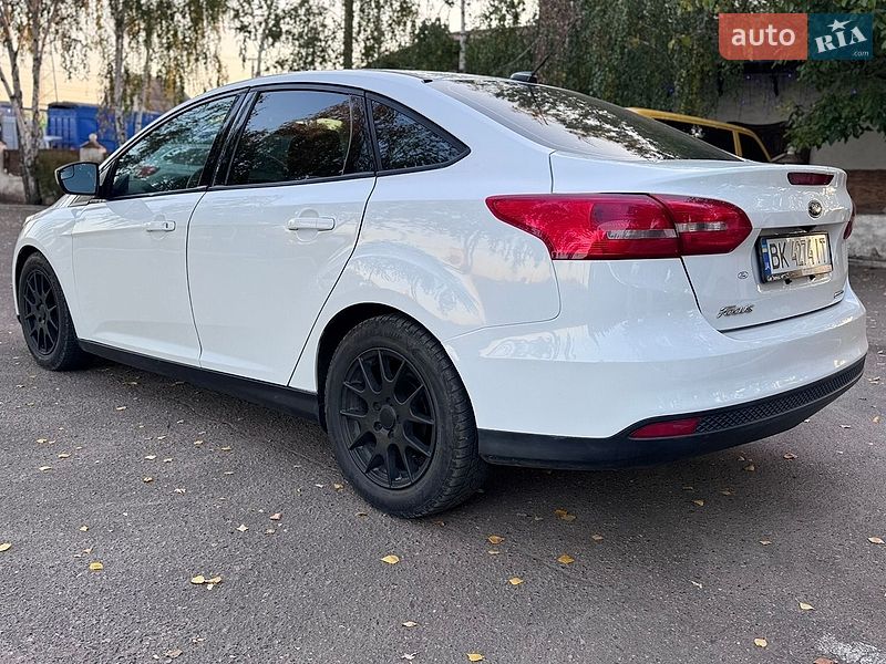 Ford Focus 2015