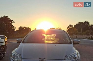 Ford Focus  2014
