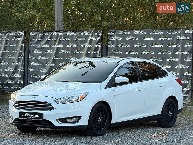 Седан Ford Focus 2016 в Киеве