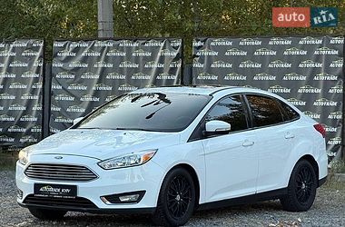 Ford Focus  2016