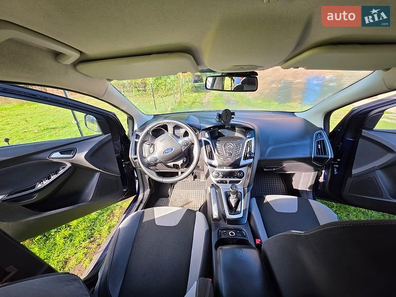 Седан Ford Focus 2011 в Ивано-Франковске