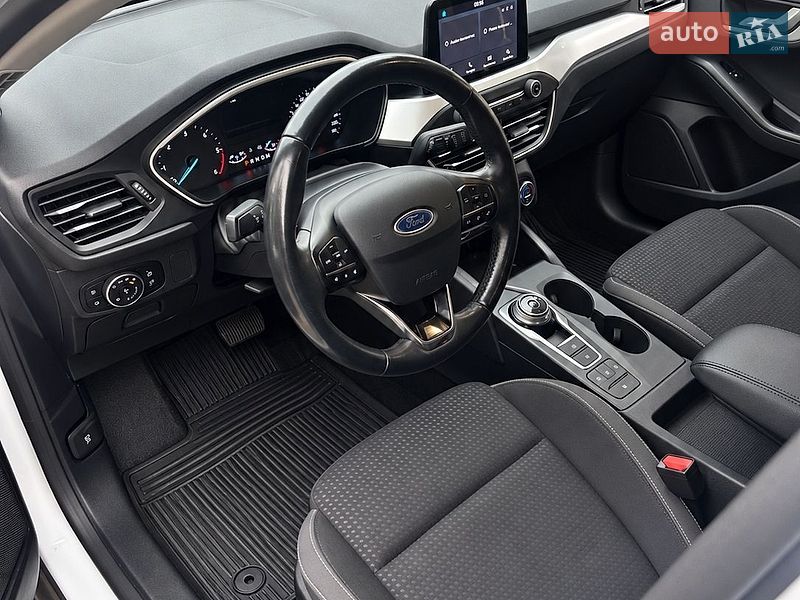 Хэтчбек Ford Focus 2019 в Николаеве