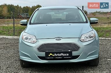 Хэтчбек Ford Focus 2012 в Луцке