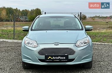 Хэтчбек Ford Focus 2012 в Луцке
