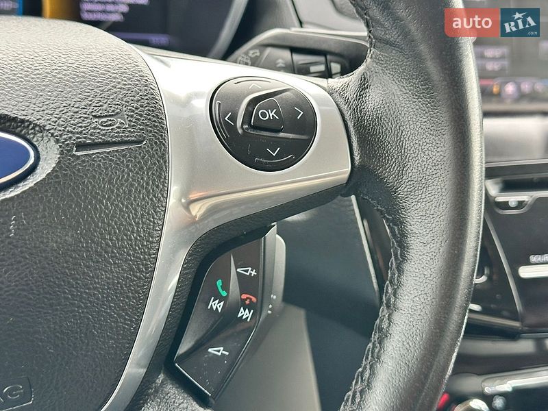 Хэтчбек Ford Focus 2012 в Луцке
