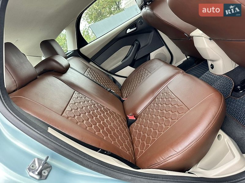 Хэтчбек Ford Focus 2012 в Луцке