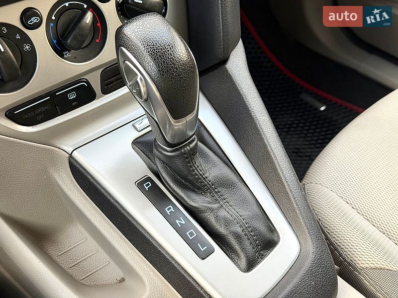 Хэтчбек Ford Focus 2014 в Харькове