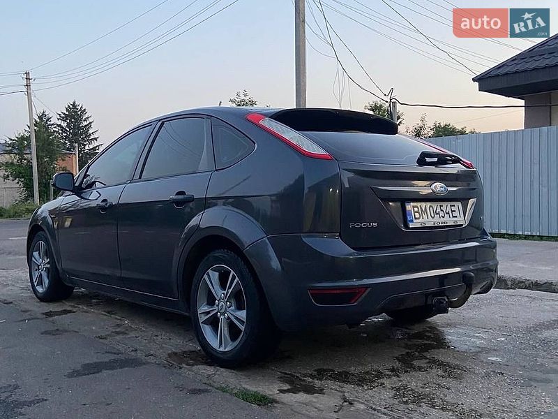 Хетчбек Ford Focus 2009 в Охтирці