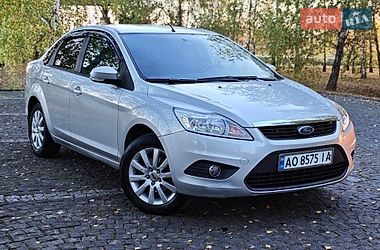 Ford Focus  2010