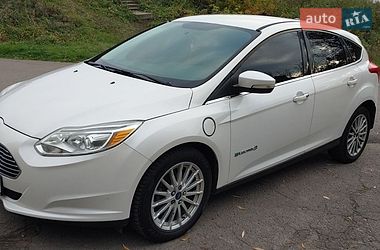 Ford Focus  2012