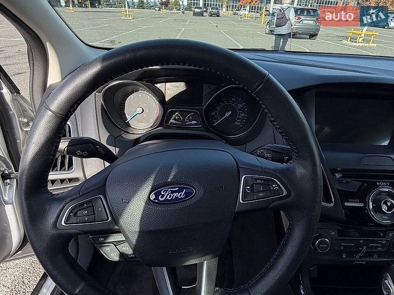 Хэтчбек Ford Focus 2017 в Киеве