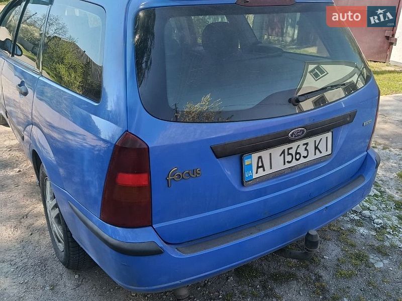 Универсал Ford Focus 2003 в Березане
