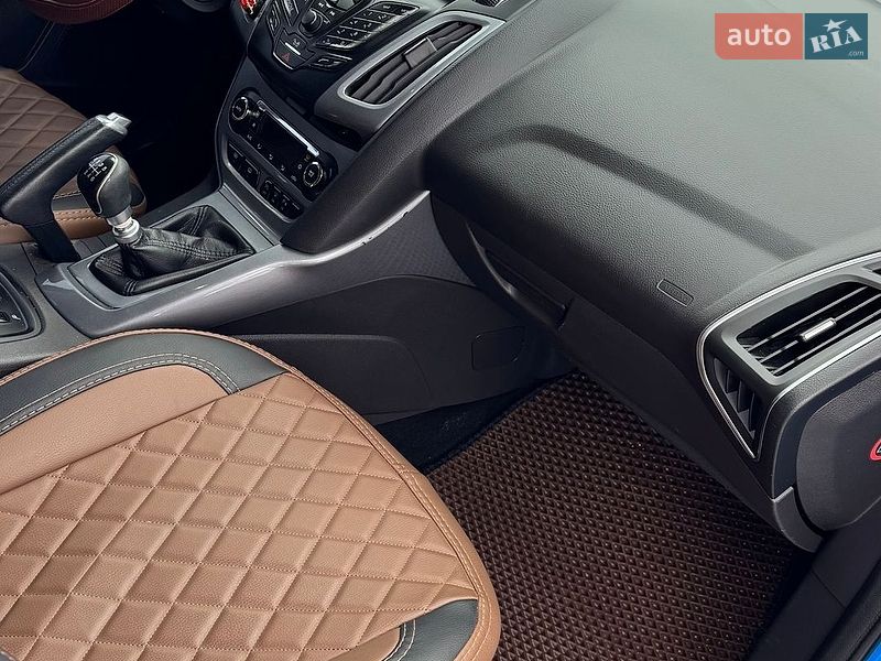 Универсал Ford Focus 2013 в Луцке