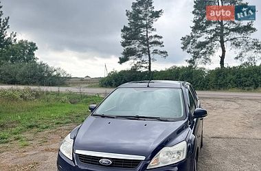 Универсал Ford Focus 2008 в Сарнах