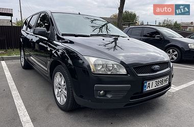 Ford Focus  2005