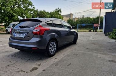 Ford Focus  2012