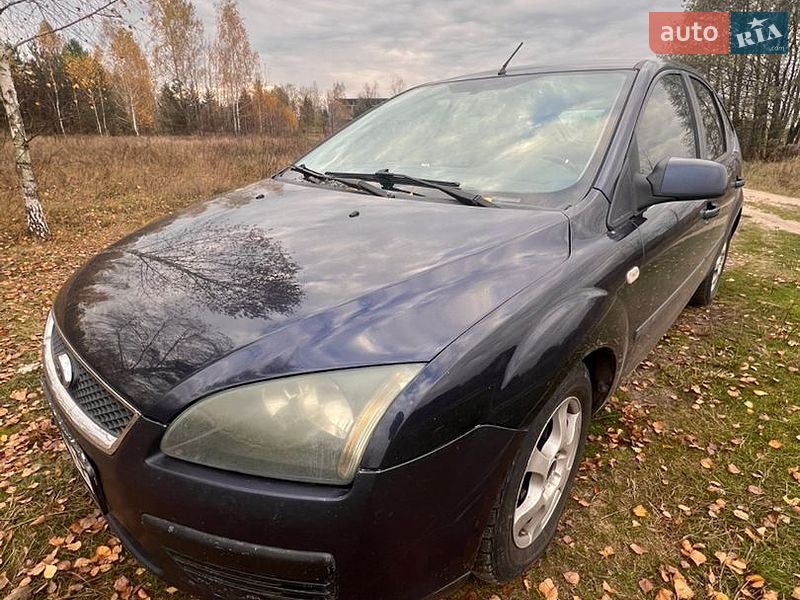 Хэтчбек Ford Focus 2005 в Макарове