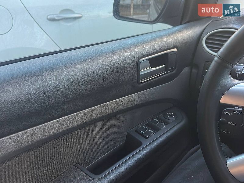 Седан Ford Focus 2007 в Кременчуге