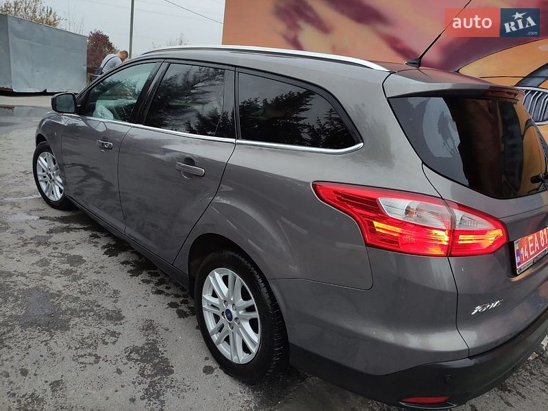 Универсал Ford Focus 2012 в Черновцах