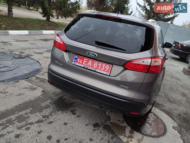 Универсал Ford Focus 2012 в Черновцах