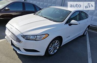 Ford Fusion SE НYBRID 2017