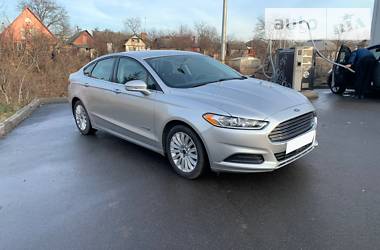 Ford Fusion  2015