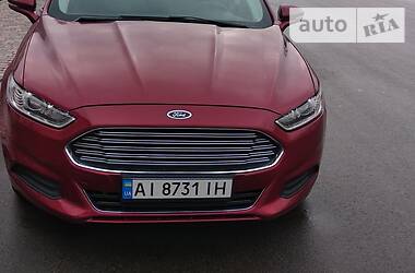 Ford Fusion SE 2016