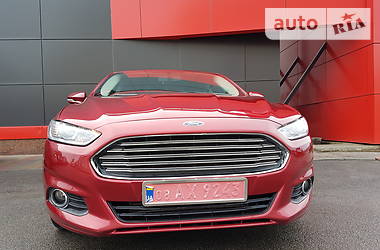 Ford Fusion SE 2014