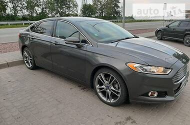 Ford Fusion Titanium 2015