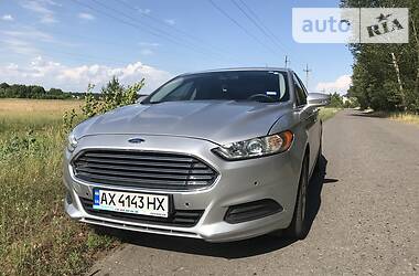 Ford Fusion  2013