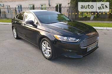 Ford Fusion SE 2014