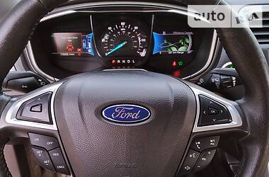 Ford Fusion  2015