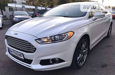 Ford Fusion Titanium  2014