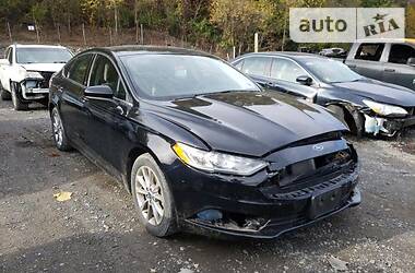 Ford Fusion S 2016