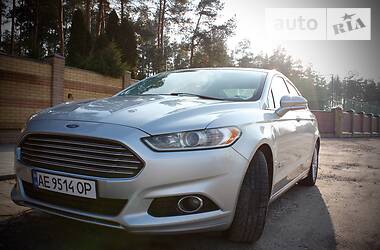 Ford Fusion  Energi Titanium 2014