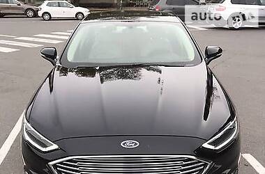 Ford Fusion  AWD  2016