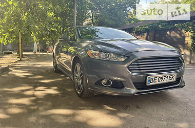 Ford Fusion  2013