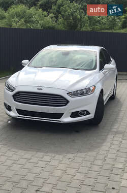 Ford Fusion  2013