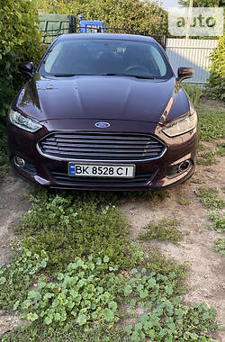 Ford Fusion  2013