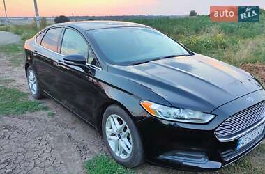 Ford Fusion SE 2015