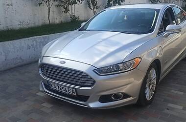 Ford Fusion  2013