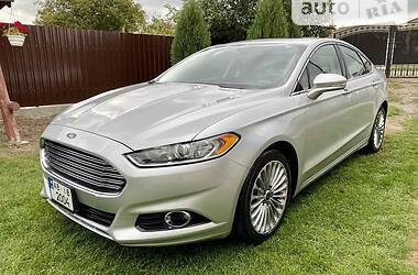 Ford Fusion TITANIUM 2015