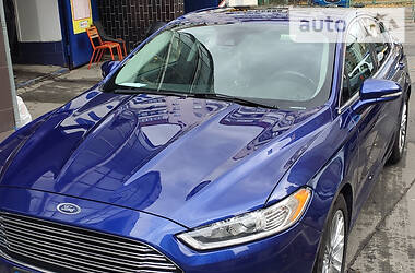 Ford Fusion Titanium AWD 2013