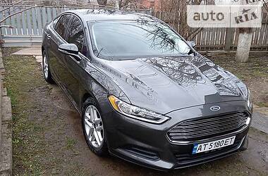 Ford Fusion SE 2015