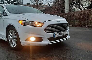 Ford Fusion  2013