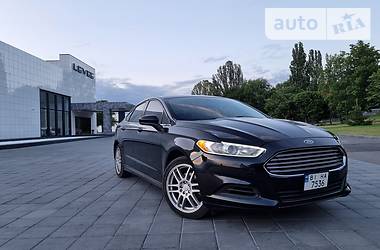 Ford Fusion  2013