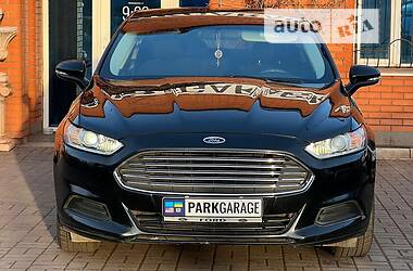 Ford Fusion  2015