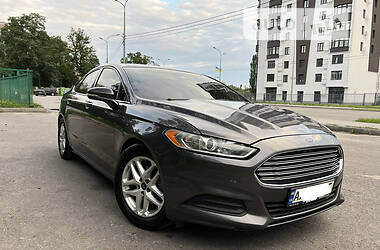 Ford Fusion  2015