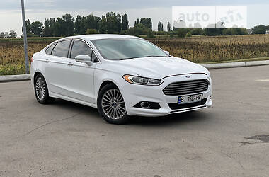 Ford Fusion Titanium  2013